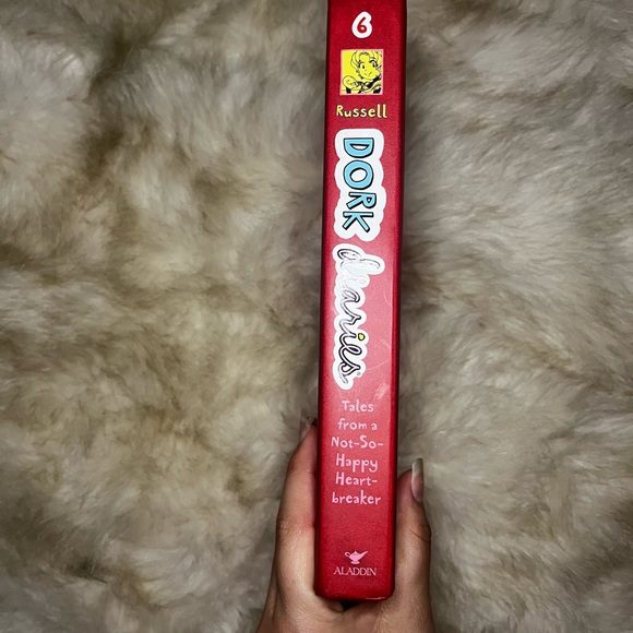 Dork Diaries 4-6 Book set - Picture 13 of 13